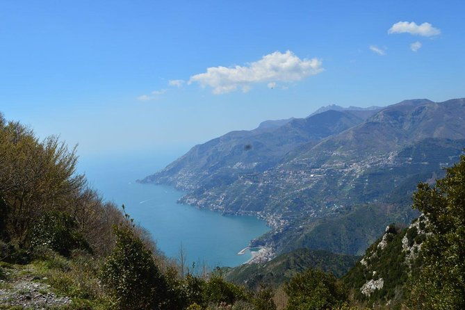 amalfi-coast-private-tour-with-wine-tasting-between-the-mountains