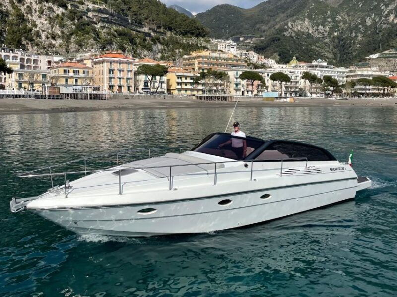 amalfi-coast-scenic-boat-private-tour-with-aperitif