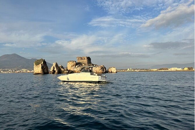 amalfi-coast-sharing-boat-tour