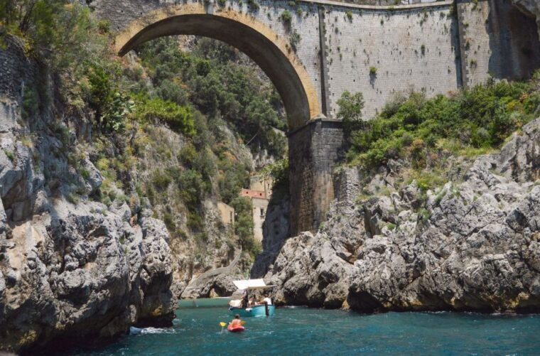 amalfi-coast-small-group-boat-day-trip-from-sorrento