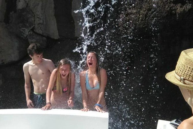 amalfi-coast-small-group-day-boat-tour-with-limoncello-onboard