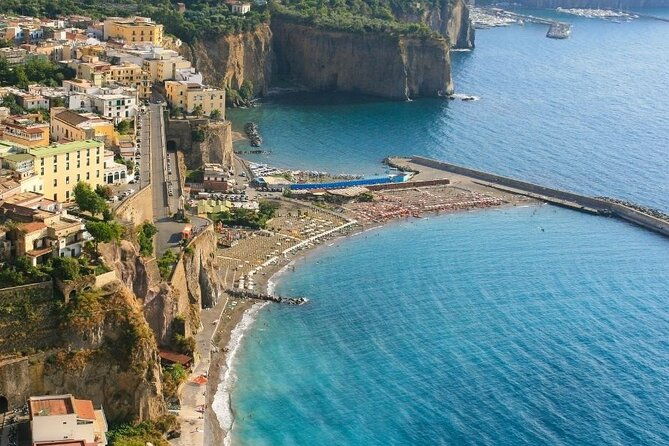 amalfi-coast-sorrento-and-pompeii-group-tour-from-naples