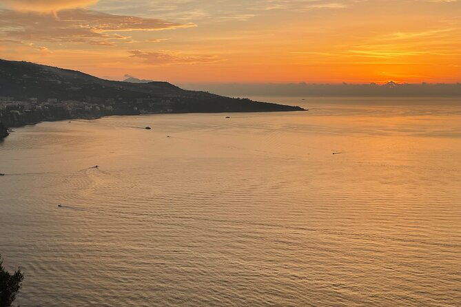 amalfi-coast-sunset-experience