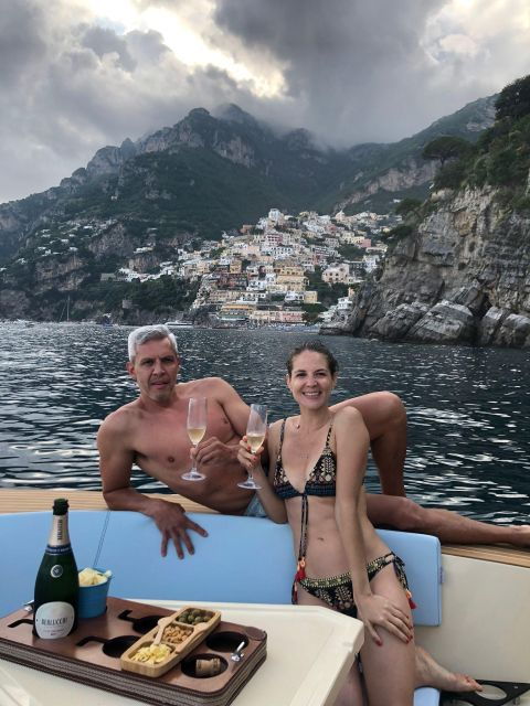 amalfi-coast-tour-secret-caves-and-stunning-beaches-3