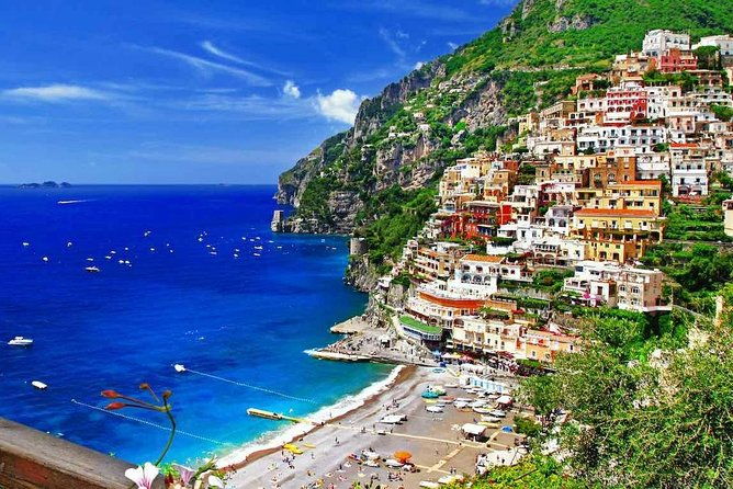 amalfi-coast-with-stop-at-emerald-grotto