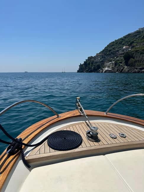 Amalfi Coast:We organize private boat tours and small group - Key Points