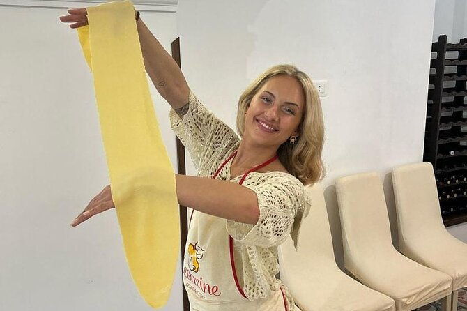 amalfi-cooking-class-on-pasta-mozzarella-and-tiramisu