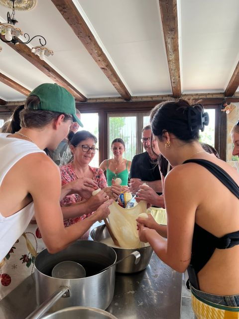 amalfi-cooking-class-tiramisu-mozzarella-and-pasta