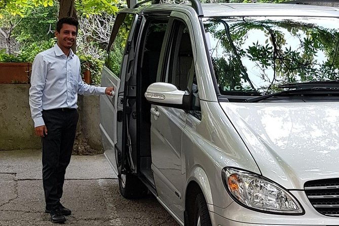 amalfi-drive-sorrento-and-pompeii-ruins