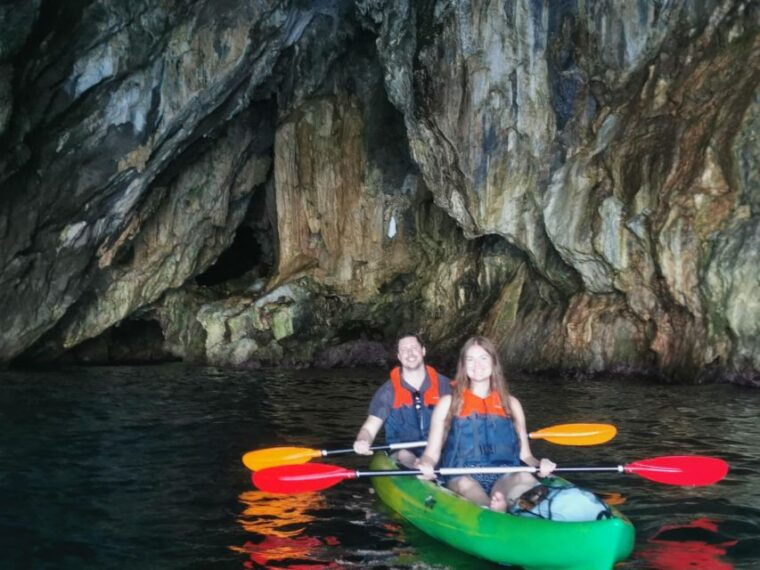 amalfi-kayak-snorkel-tour-to-pandora-cave-with-lemon-spritz