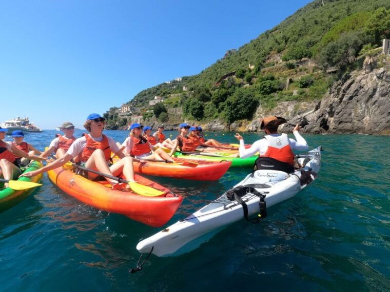 amalfi-kayak-snorkeling-sea-caves-and-natural-arches