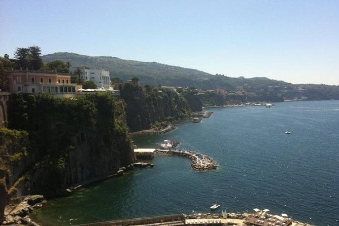 amalfi-positano-and-sorrento-full-day-excursion-from-naples