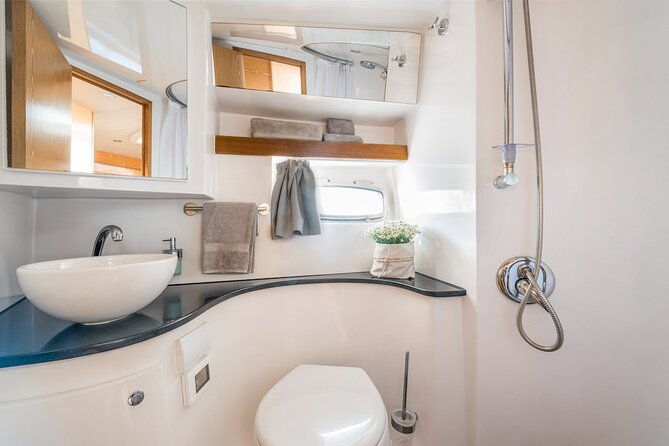 amalfi-private-boat-tour-from-sorrento-or-positano-yacht-klase-50