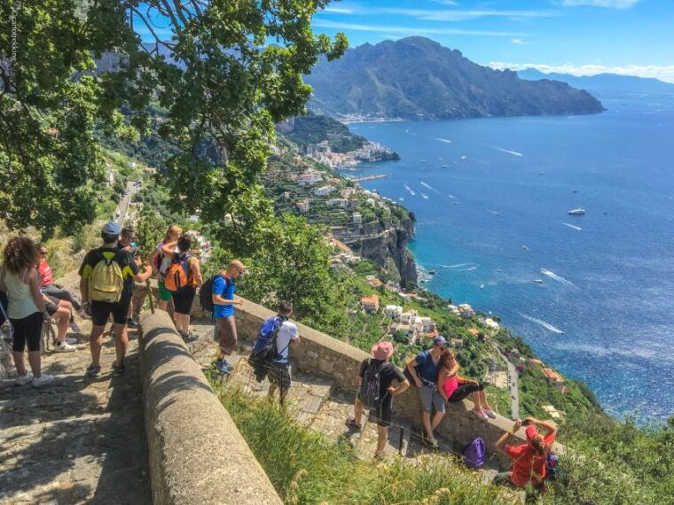 amalfi-walking-tour-between-furore-vertical-vineyards