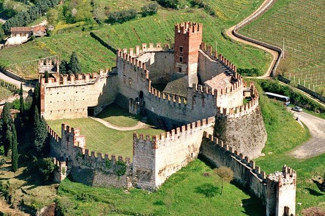 amarone-soave-wine-tour-visit-verona-from-venice-2
