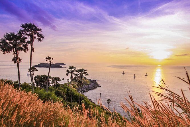 Amazing Bangkok Tour : R. Grand Palace, w. Phra Kaew and Wat Arun - Who Will Enjoy This Tour?