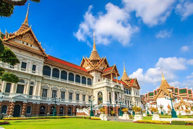 Amazing Bangkok Tour with Grand Palace, Emerald Buddha & Wat Arun - Exploring Bangkok’s Most Famous Landmarks