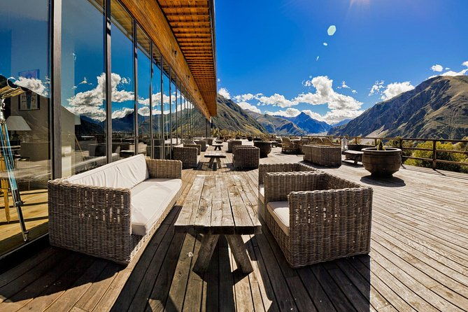 amazing-day-trip-gudauri-kazbegi-with-lunch-at-rooms-hotel-from-tbilisi