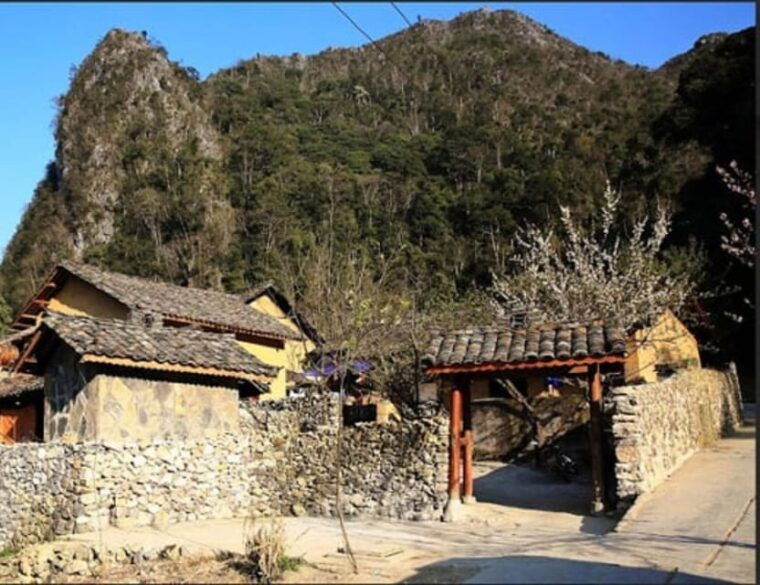 amazing-ha-giang-loop-jeep-tour-3-days-2-nights