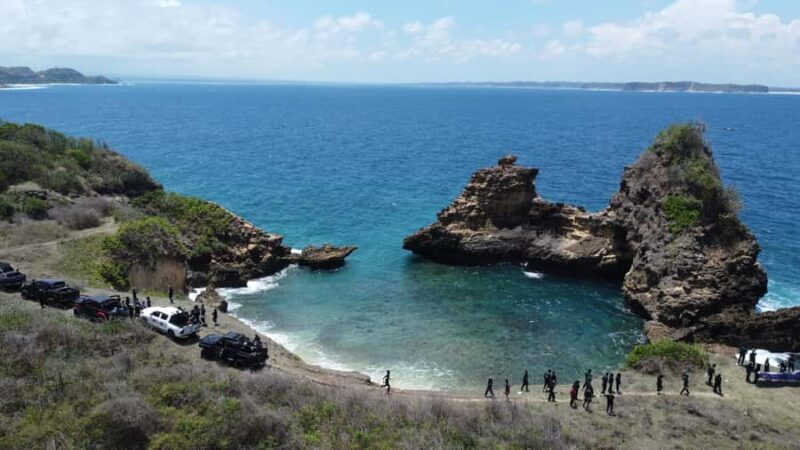 Amazing Hidden Paradise of South Lombok  Full Day Tour - Key Points