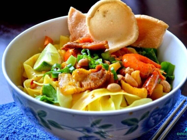 amazing-hoi-an-city-tour-with-street-food-tasting