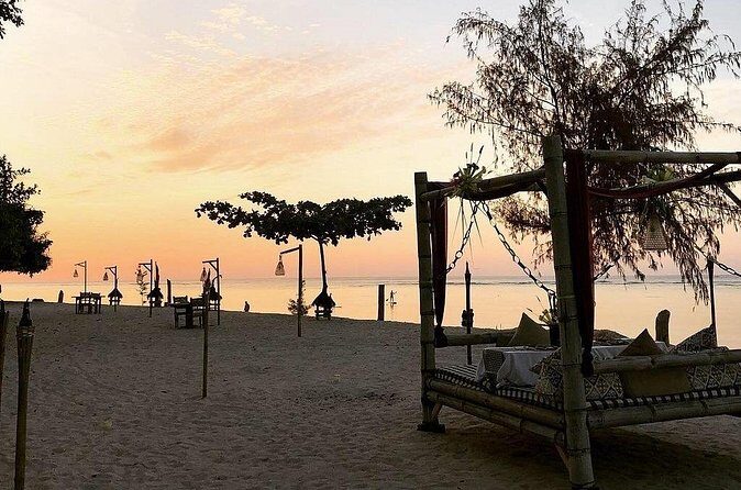 Amazing Lombok BBQ Beach Sunset Dinner - FAQ