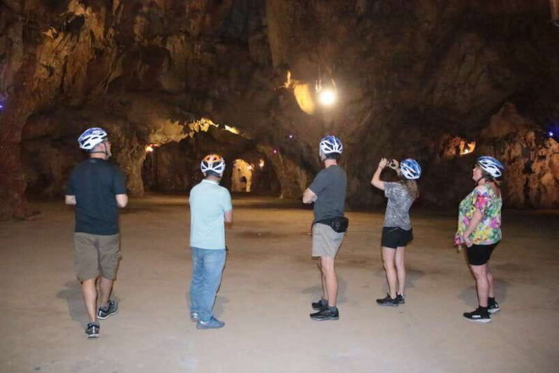 amazing-mai-chau-day-tour-small-group-with-biking-and-lunch