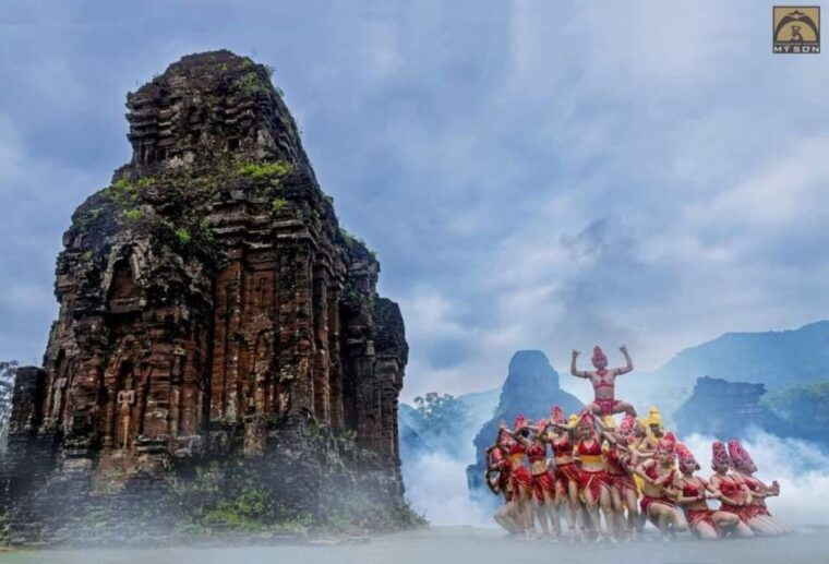 amazing-my-son-sunset-river-cruise-tour-from-hoi-an-danang