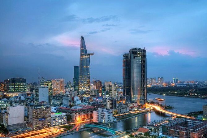Amazing night with Saigon Skydeck and local beer tasting - Final Summary