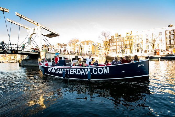 amazing-open-boat-amsterdam-canal-cruise-with-two-drinks-incl