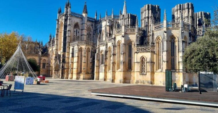 amazing-private-tour-to-fatima-batalha-nazare-from-lisbon
