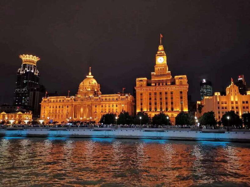 amazing-shanghai-night-lightsriver-cruise-private-transfer
