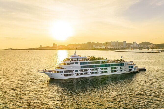Ambassador Cruise - The Largest Luxury Day Cruise in Halong Bay - Key Points