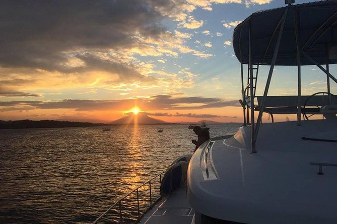 amber-cove-taino-bay-shore-excursion-private-charter-on-blue-sky-catamaran