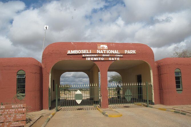Amboseli national park private Day tour from Nairobi - Key Points