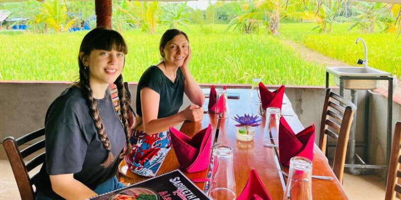 ambuluwawa-tour-from-kandy-with-tea-factory-visit