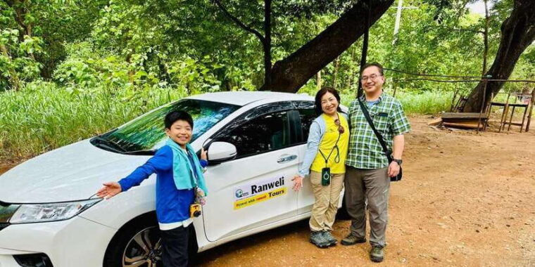 ambuluwawa-tour-from-kandy-with-tea-factory-visit