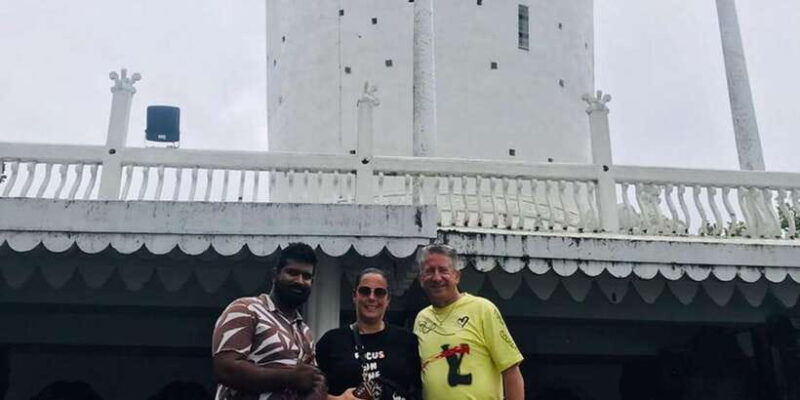 ambuluwawa-tower-with-kandy-city-tour