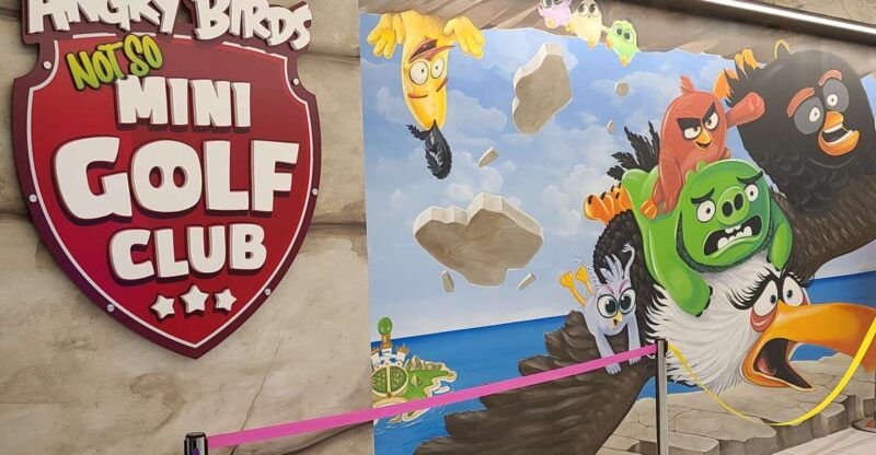 american-dream-angry-birds-mini-golf-ticket