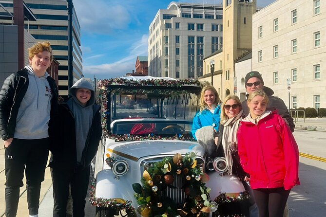 american-history-and-dc-monuments-tour-by-covered-vintage-car-2