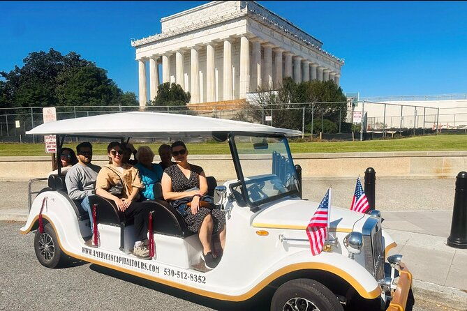 american-history-and-dc-monuments-tour-by-covered-vintage-car-2