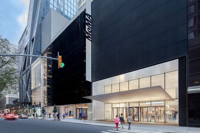 american-museum-of-natural-history-and-moma-combo-tickets