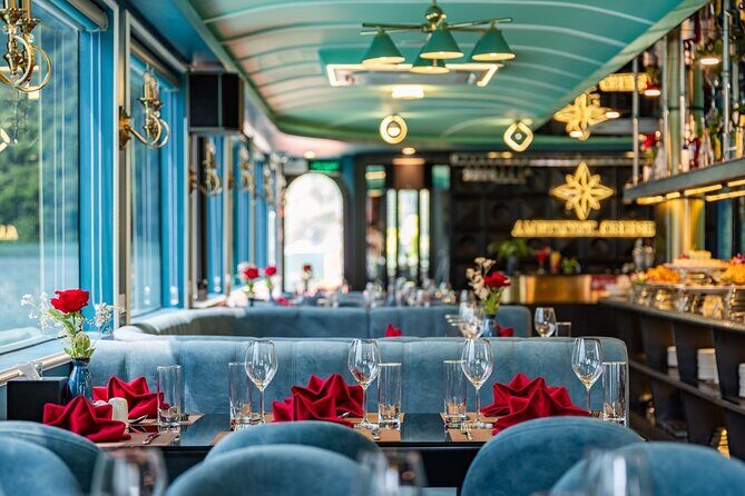 Amethyst Luxury 5 Star Cruise From Halong Bay with Transfer - FAQ