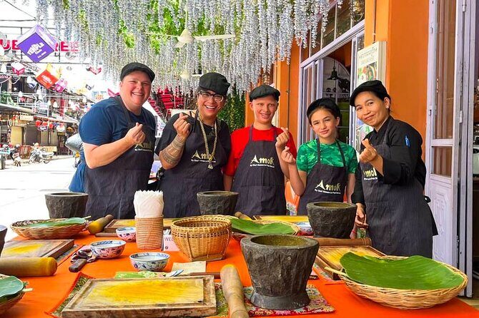 Amok Cooking Class and Market Tour in Pub Street - Siem Reap - Who Should Book This Tour?