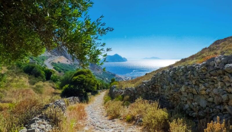 amorgos-aegiali-bay-villages-guided-hiking-day-trip