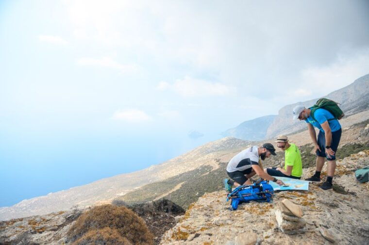 amorgos-guided-hike-of-the-panagia-hozoviotissa-monastery