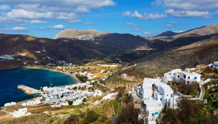 amorgos-guided-hike-of-the-panagia-hozoviotissa-monastery