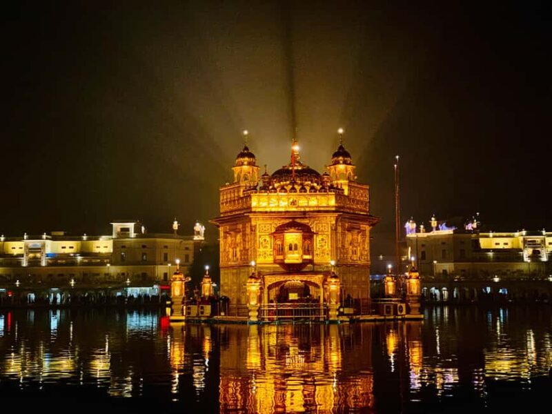 Amritsar Golden Temple- Night view walking tour - What to Bring