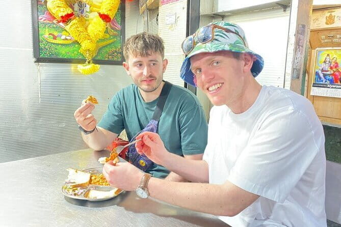 Amritsar Sightseeing Golden Temple with Wagah Border - FAQs