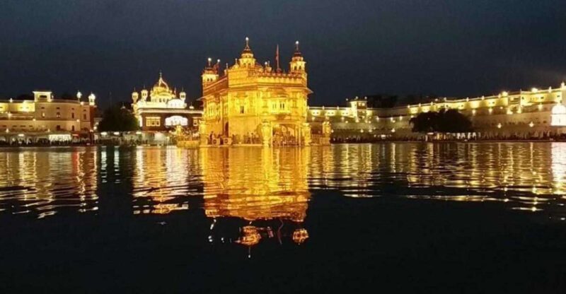 Amritsar: Small Group Sightseeing Tour with Wagah Border - The Experience in Detail